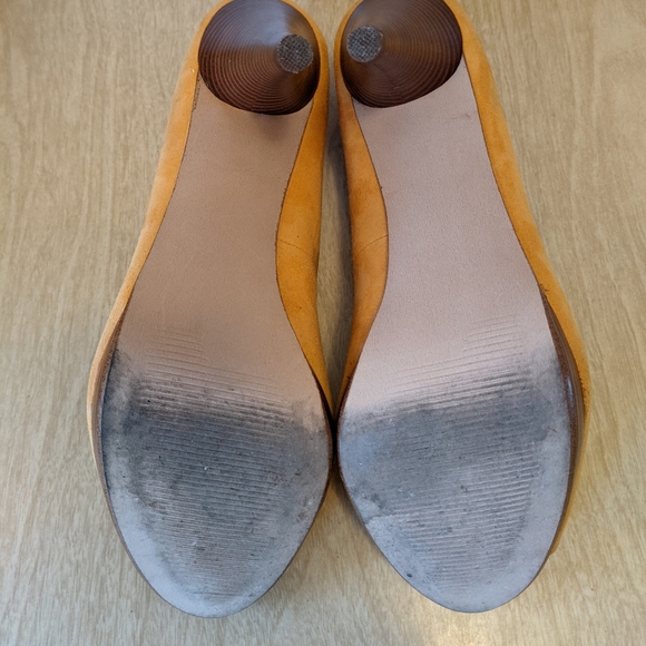 Style&Co Camel Suede Peeptoe Woodblock Heels size 8.5 - Picture 7 of 8